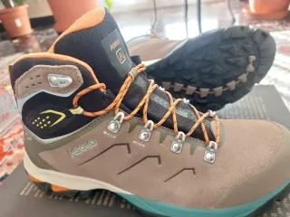 Scarponi Asolo Donna Nuovi Taglia 40 2/3