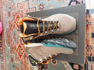 Scarponi Asolo Donna Nuovi Taglia 40 2/3