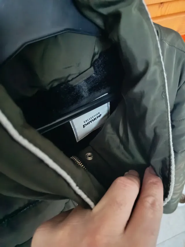 Chaqueta verde acolchada