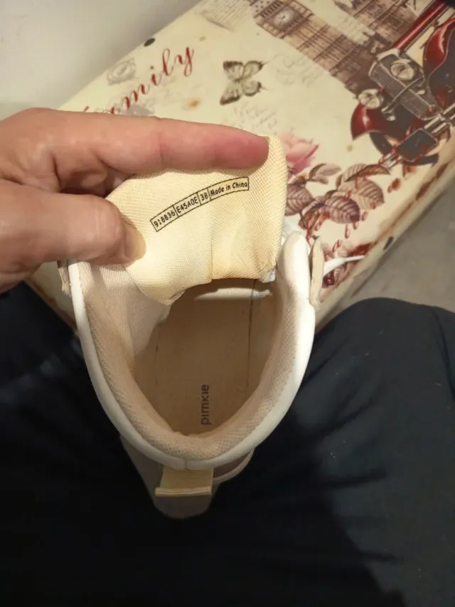 Zapatillas deportivas altas mujer beige y blanco