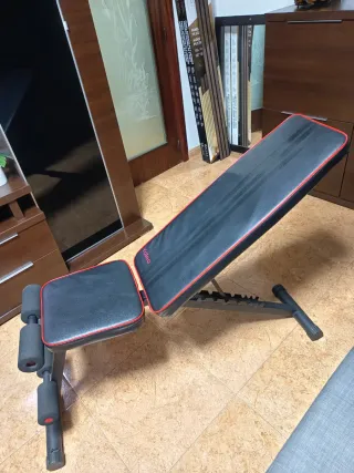 Banco de pesas reclinable a diferentes angulos