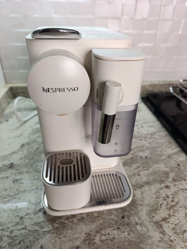 Cafetera Nespresso