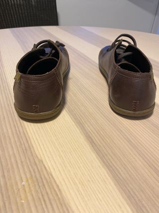 Camper Zapatos de Cuero Marrón