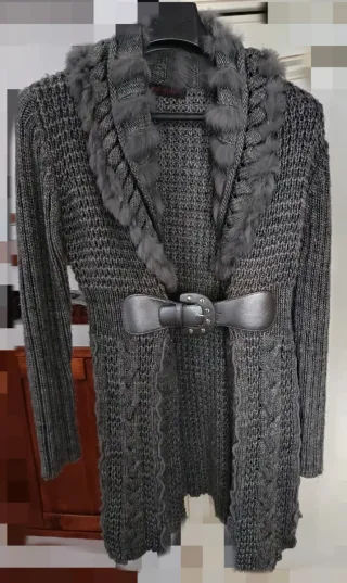 Cardigan donna grigio con pelliccia