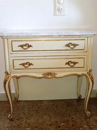 Comodini vintage in stile veneziano