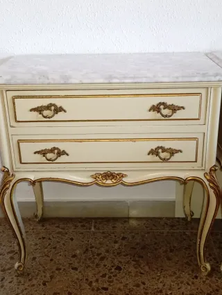 Comodini vintage in stile veneziano