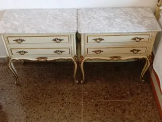 Comodini vintage in stile veneziano