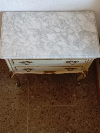 Comodini vintage in stile veneziano