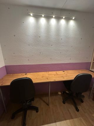 Silla de oficina negra