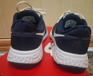 Zapatillas Nike Azul y Blanco