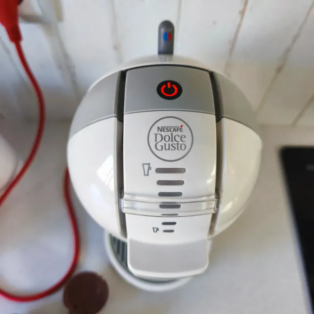 Cafetera Dolce Gusto Krups