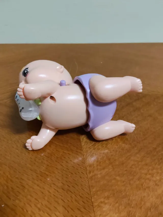 Juguete bebé gateando con luz y movimiento