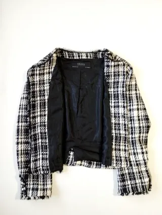Chaqueta Zara Tweed Cuadros Blanco y Negro