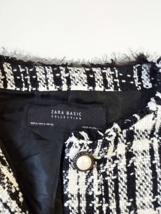 Chaqueta Zara Tweed Cuadros Blanco y Negro