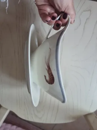 Salsiera in porcellana con decoro