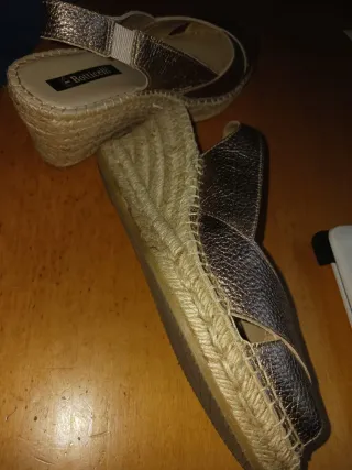 Cuñas Boticelli Doradas