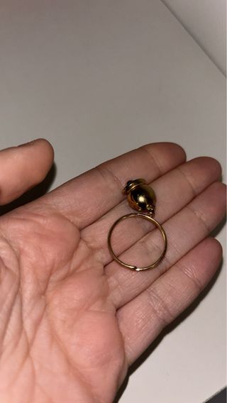 Ciondolo Corno Oro 750 pesa 2 grammi .