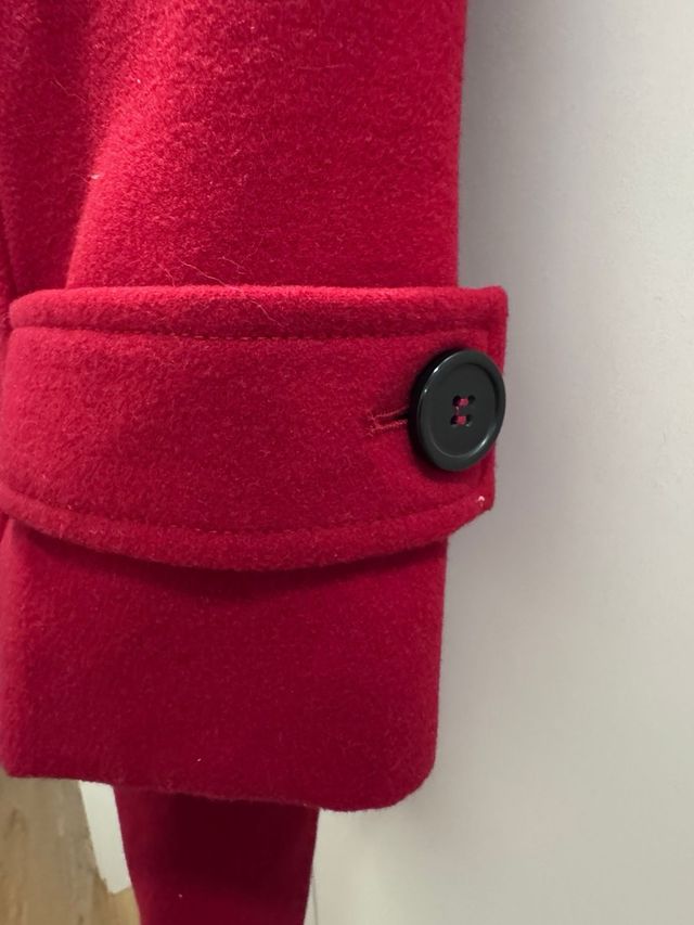 Abrigo Rojo Easy Wear Talla S