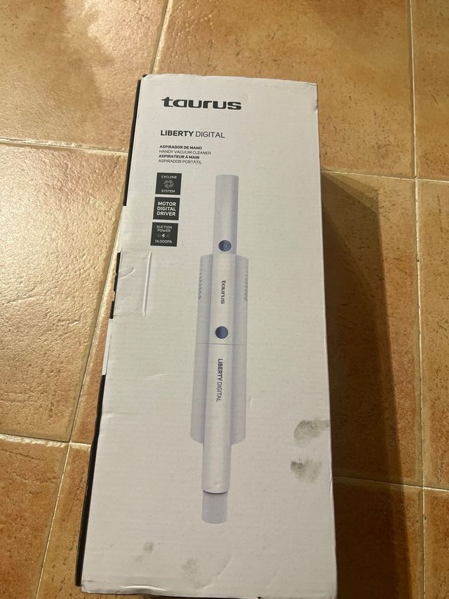 Aspirador Taurus Liberty Digital