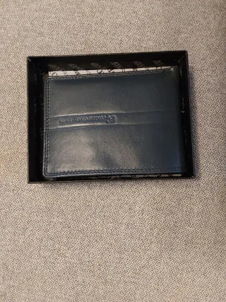Cartera de piel para hombre
