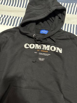 Lote sudadera y chaleco  Jack & Jones Negra COMMON