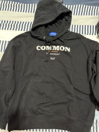 Lote sudadera y chaleco  Jack & Jones Negra COMMON