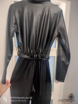 Mono cuero negro cremallera cinturón