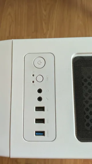 Torre PC Gaming Plataforma Silver Pro