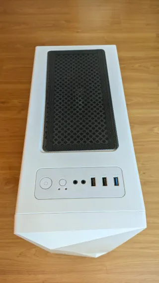 Torre PC Gaming Plataforma Silver Pro