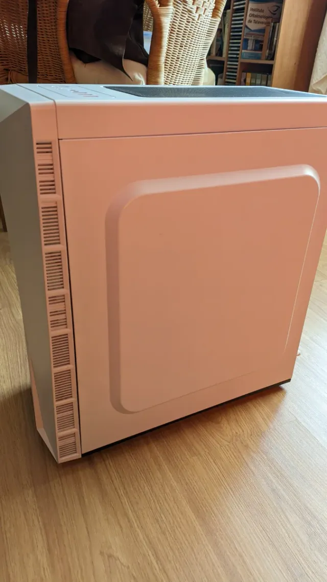 Torre PC Gaming Plataforma Silver Pro