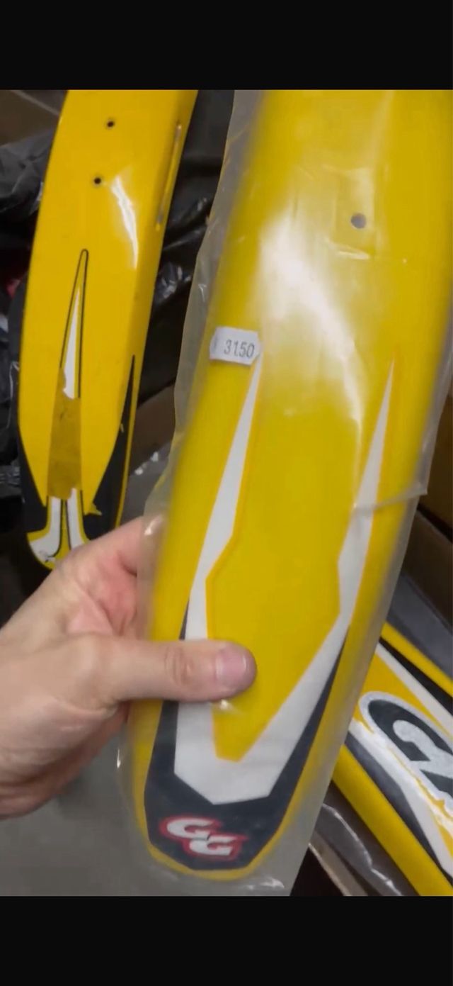 Guardabarros Gas Gas Amarillo