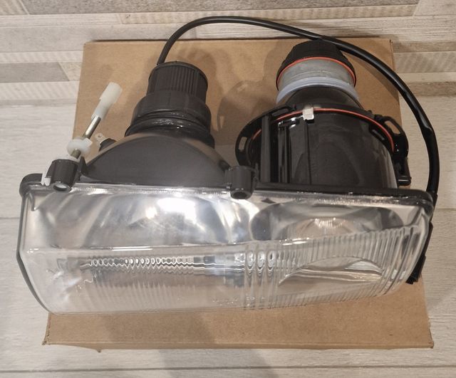 Faro Izquierdo Ferrari 348/355/456/Mondial/F40