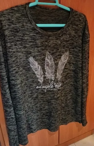 Jersey mujer estampado plumas