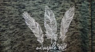 Jersey mujer estampado plumas