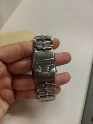 Reloj Rip Curl Negro y Plateado