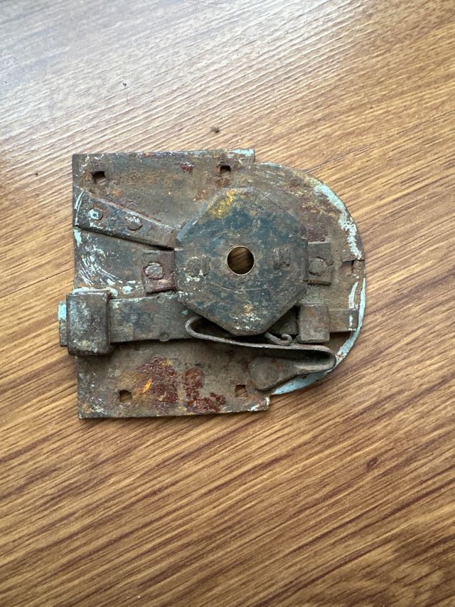 Antica serratura in ferro XVII secolo