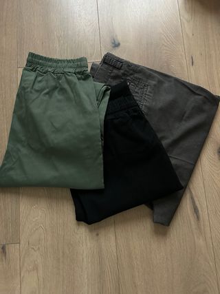 Lote de ropa variada nueva.