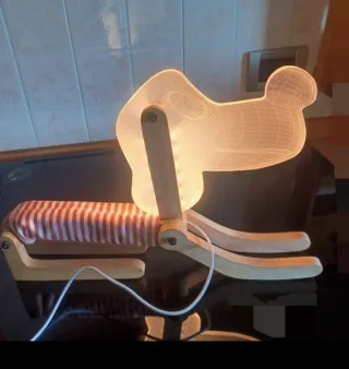 Lampada LED cagnolino legno e tessuto