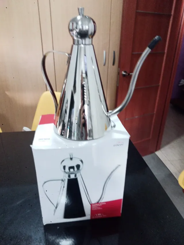 Aceitera Lacor Cónica INOX 1 Litro