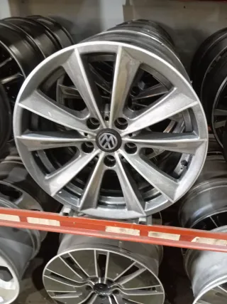 Llantas Volkswagen Transporter 17