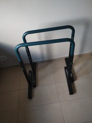 Barras paralelas entrenamiento