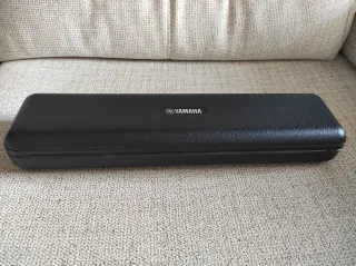 Flauta travesera Yamaha YFL281