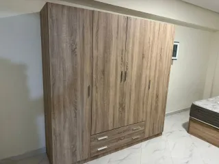 MUEBLES DE FÁBRICA