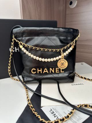 Borsa Chanel nera Mini 22cm