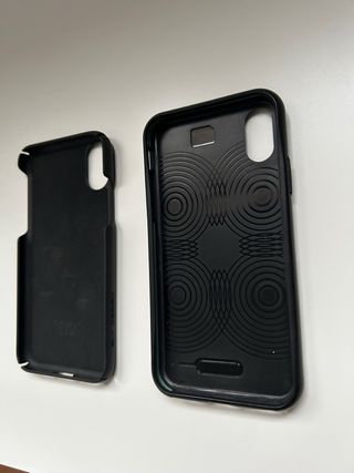 Custodie iPhone X nere marche MOUS e ELV