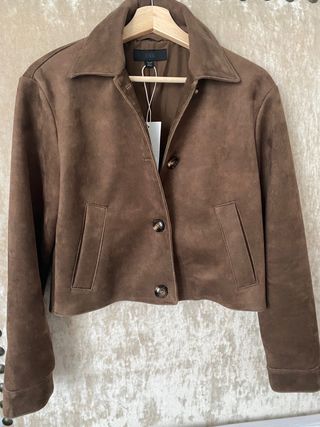 Chaqueta corta efecto ante Zara