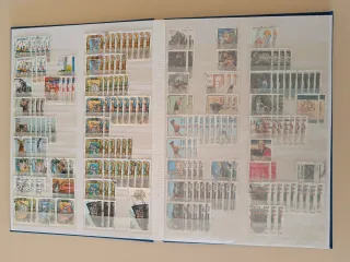 Album Francobolli Italiani 1987-2001