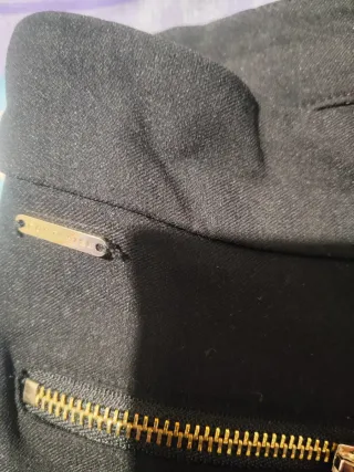 Pantalón Cortefiel Mujer Negro Cremalleras Doradas