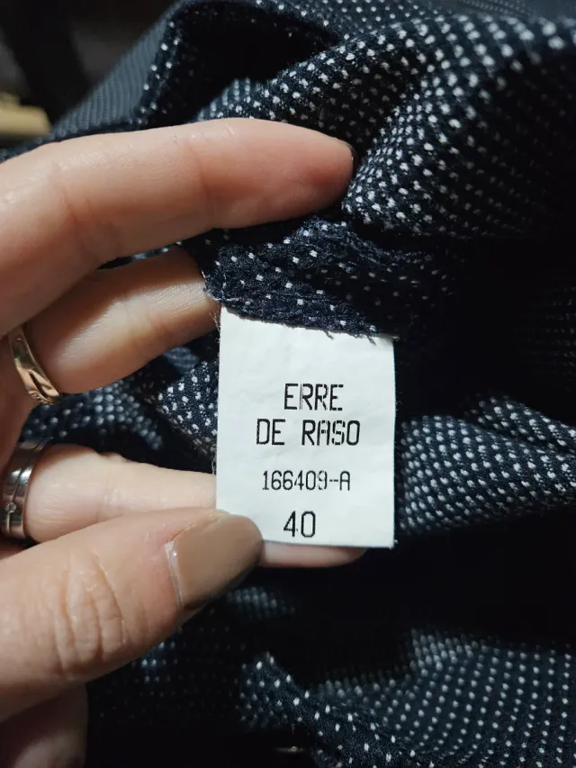 Pantalón azul marino con puntitos blancos T40