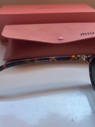 Gafas de sol Miu Miu Tortoise